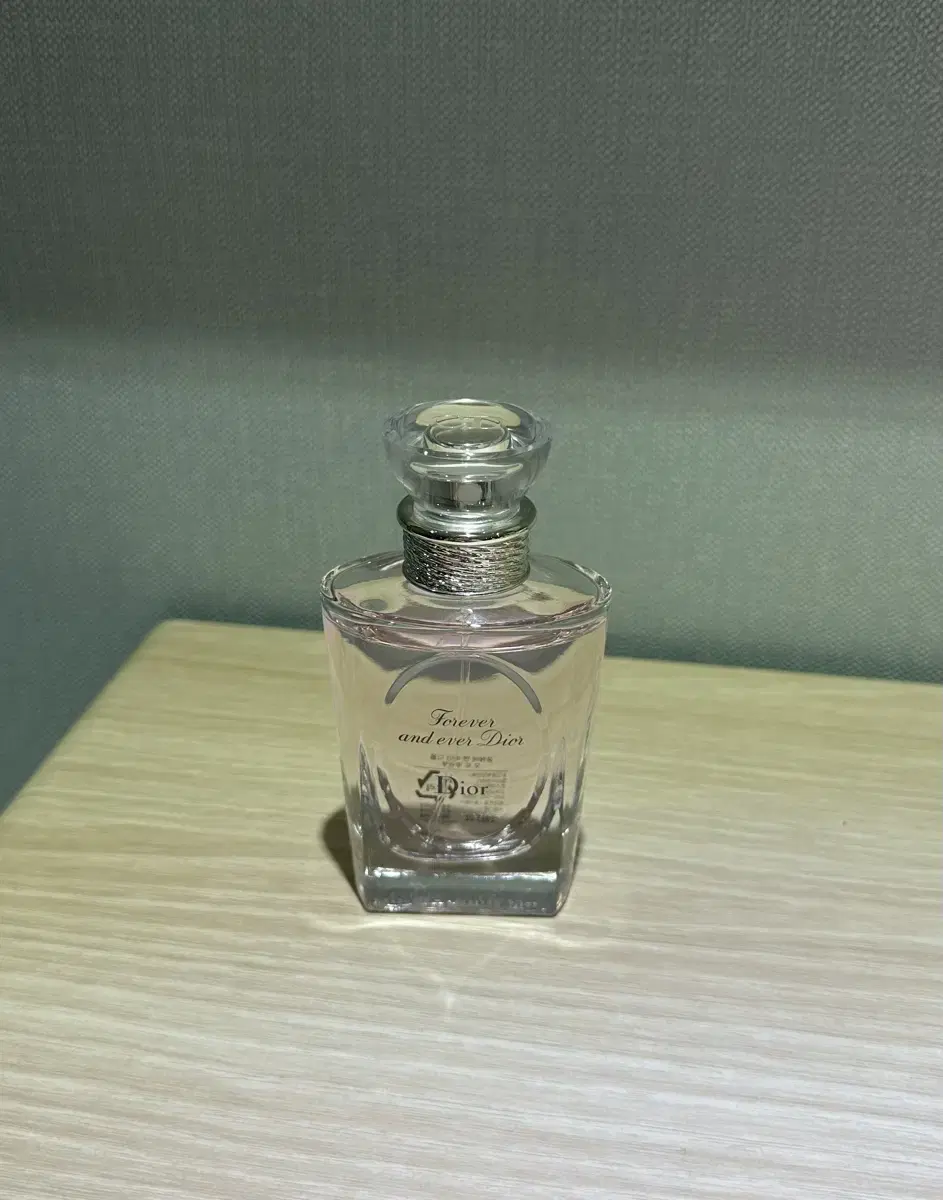 디올 포에버 앤 에버 디올 오 드 뚜왈렛 향수 50ml